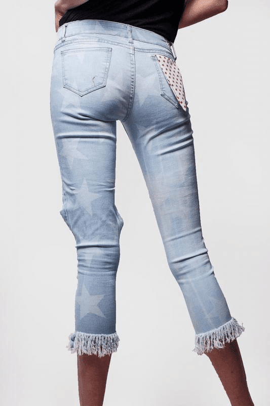 Jeans Azul Claro, Diseño Estrellas  Bolsa Trasera, Pañuelo Con Estrellas